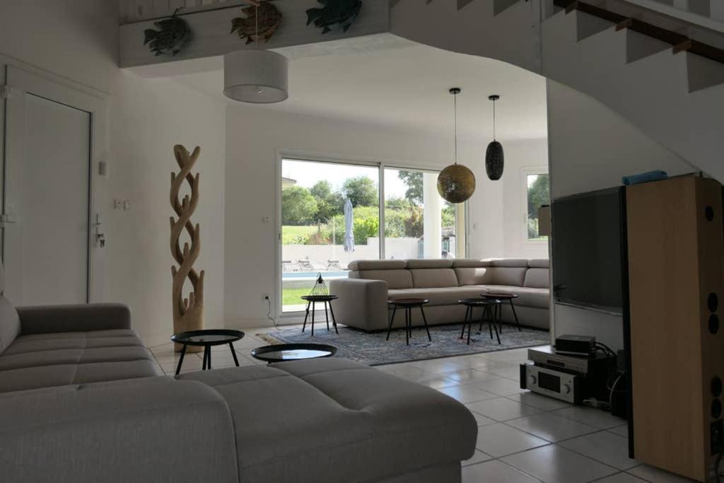 Villa Alba. Piscine Grand Jardin Hauts De Bordeaux Carignan-de-Bordeaux Экстерьер фото